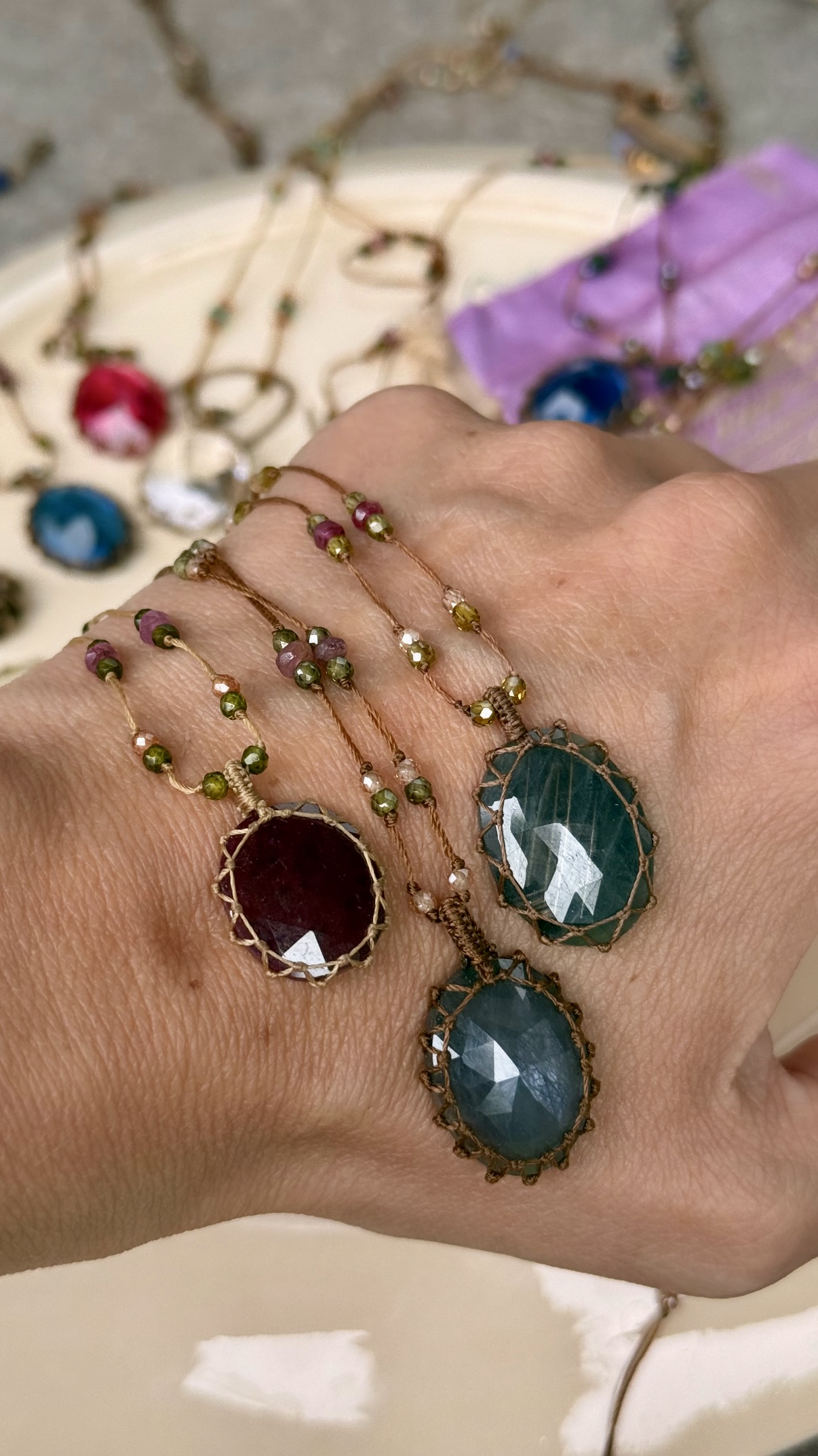 Тибетское колье Красный корунд